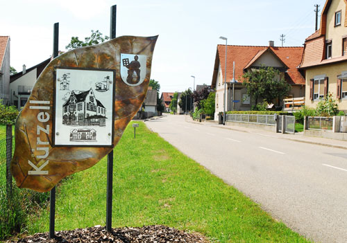 Ortseinfahrt 2